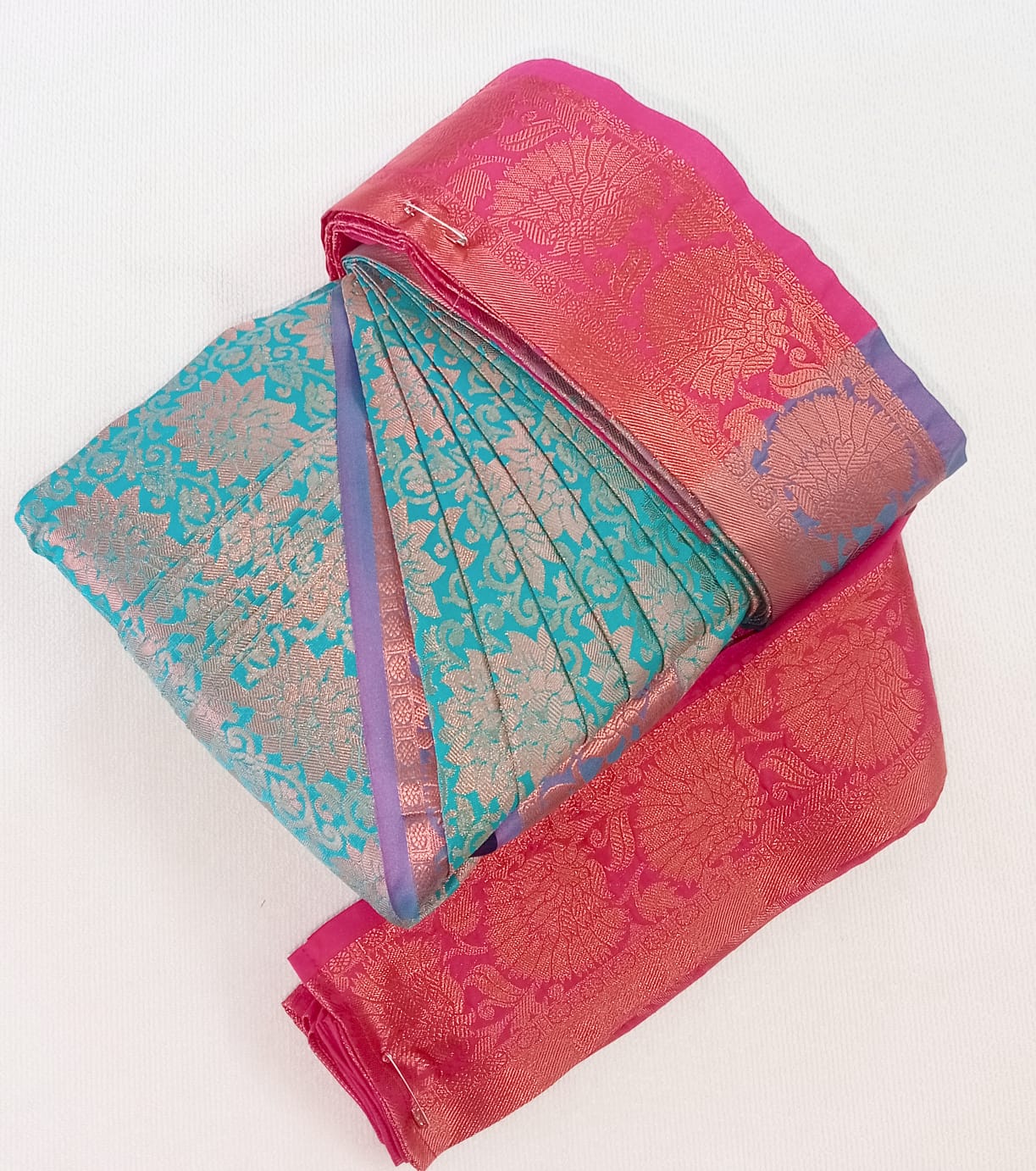 Gallery 7: Deep blue silk saree with intricate border.